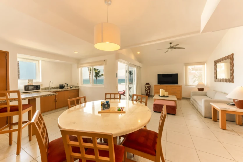 Emotions Select Two-bedroom Suite Oceanfront